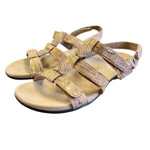 VIONIC Amber Gold Cork Walking Sandals Sz 8 Adjustable Support Travel Comfort‎